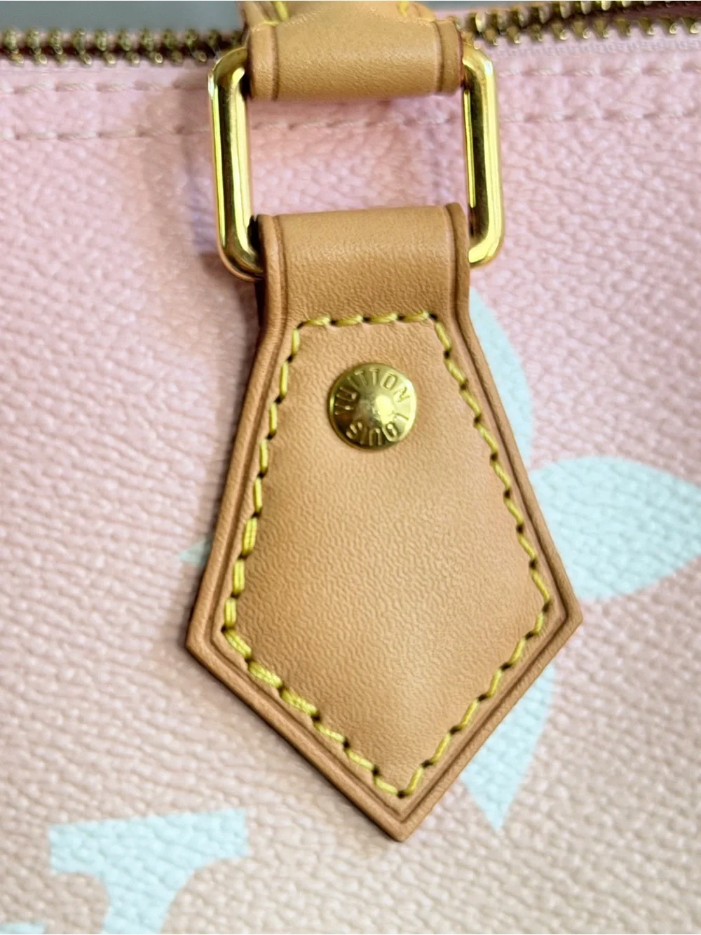 Louis Vuitton very good